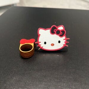 Neivz Sanrio ring